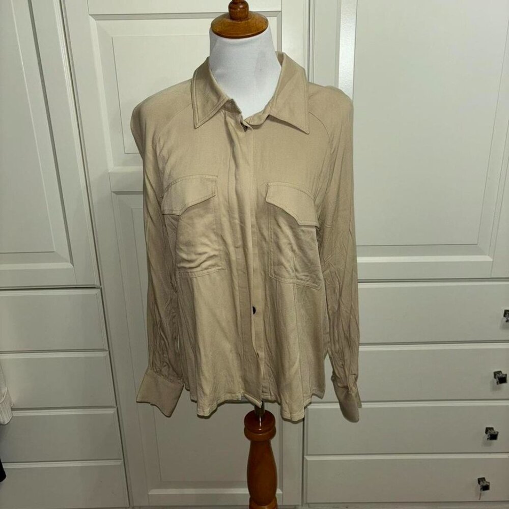 Stelen Button Down